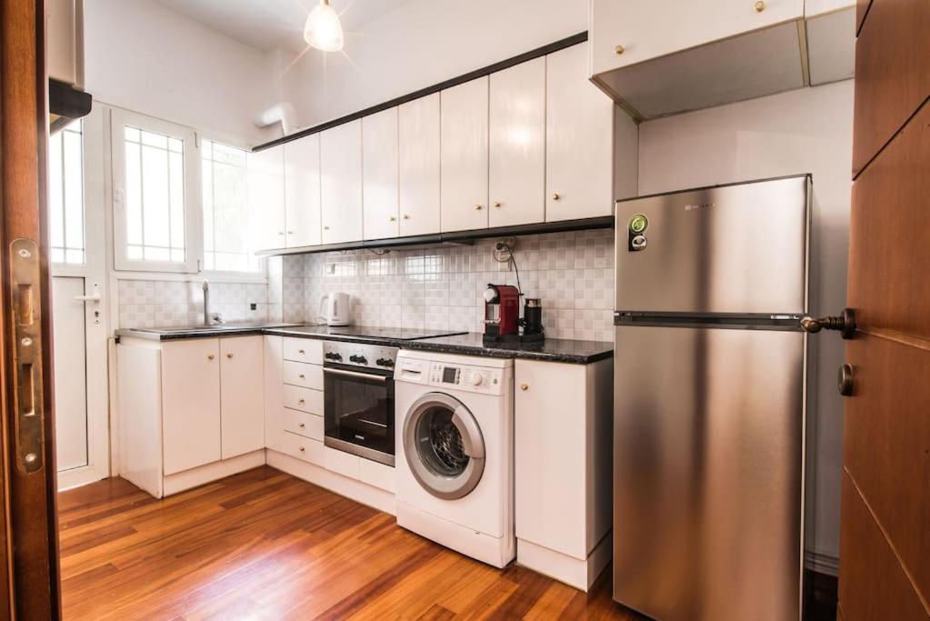 Kifisia Kallisti Suites Athens Luaran gambar